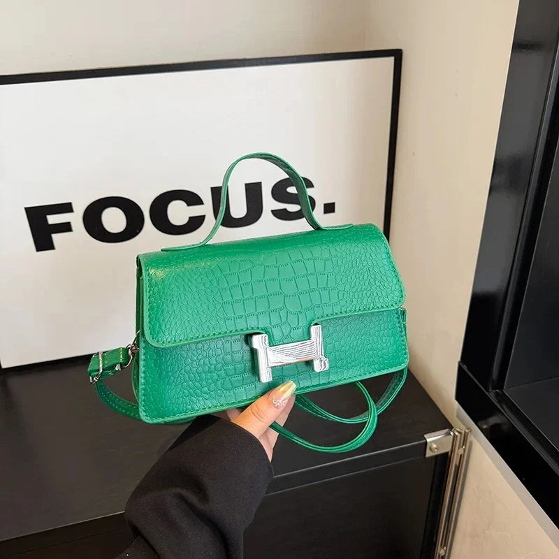 Fashionable Crocodile Pattern Solid Color Shoulder Bag for Women Simple Versatile High End Feelings Cross Border New 2025