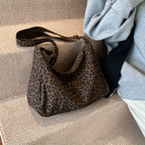 Trendy Casual Soft Textile Women's Shoulder Bag Large Capacity Leopard Print Female Retro Crossbody Bag For Commute Outings