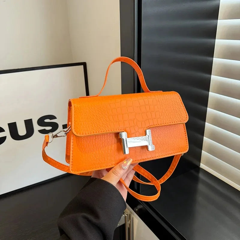 Fashionable Crocodile Pattern Solid Color Shoulder Bag for Women Simple Versatile High End Feelings Cross Border New 2025